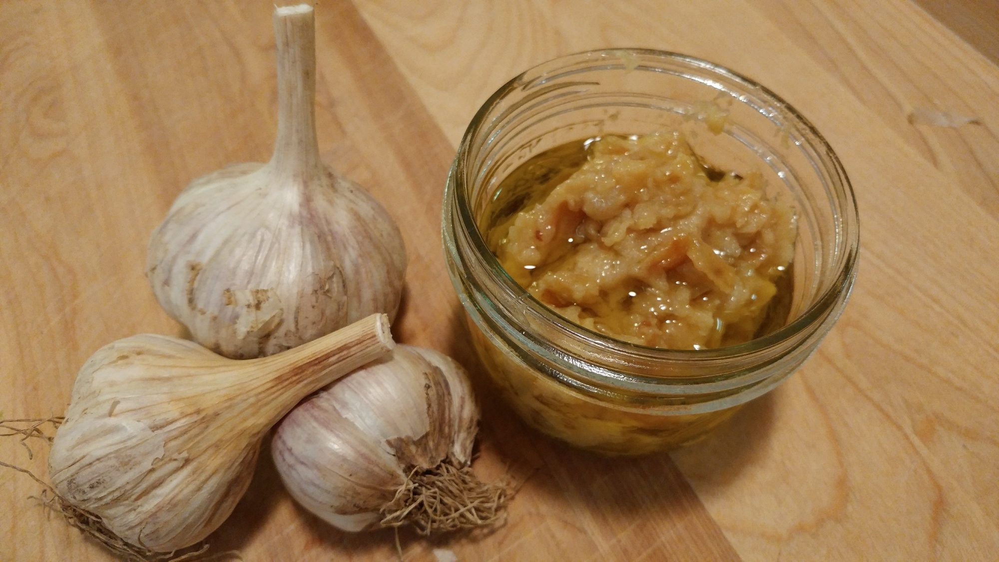 roasted garlic in a jar