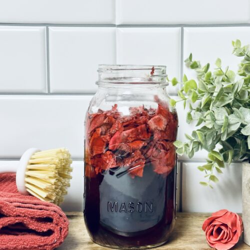 rose vinegar in mason jar