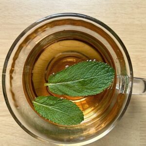How to Make Fresh Mint Tea 6 mint tea with leaves