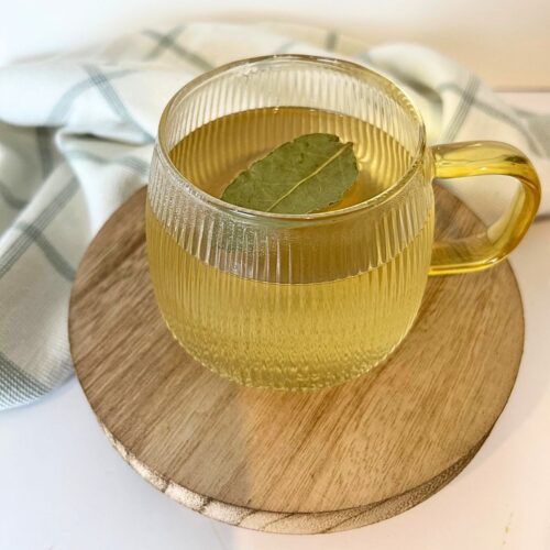 Which Bay Leaves To Use For Tea? Tips On Drying & Preparing Fresh Bay ...
