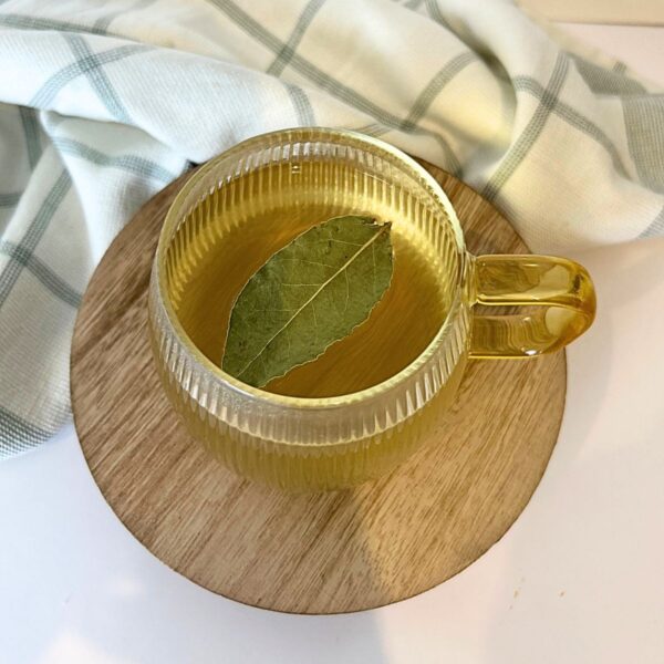 Which Bay Leaves To Use For Tea? Tips On Drying & Preparing Fresh Bay ...