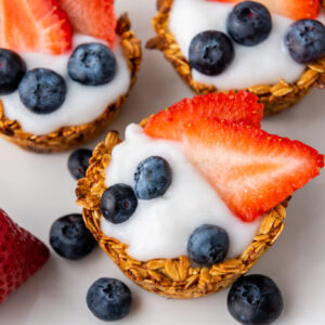 How to Make Granola Berry Cups 6 berry granola cups