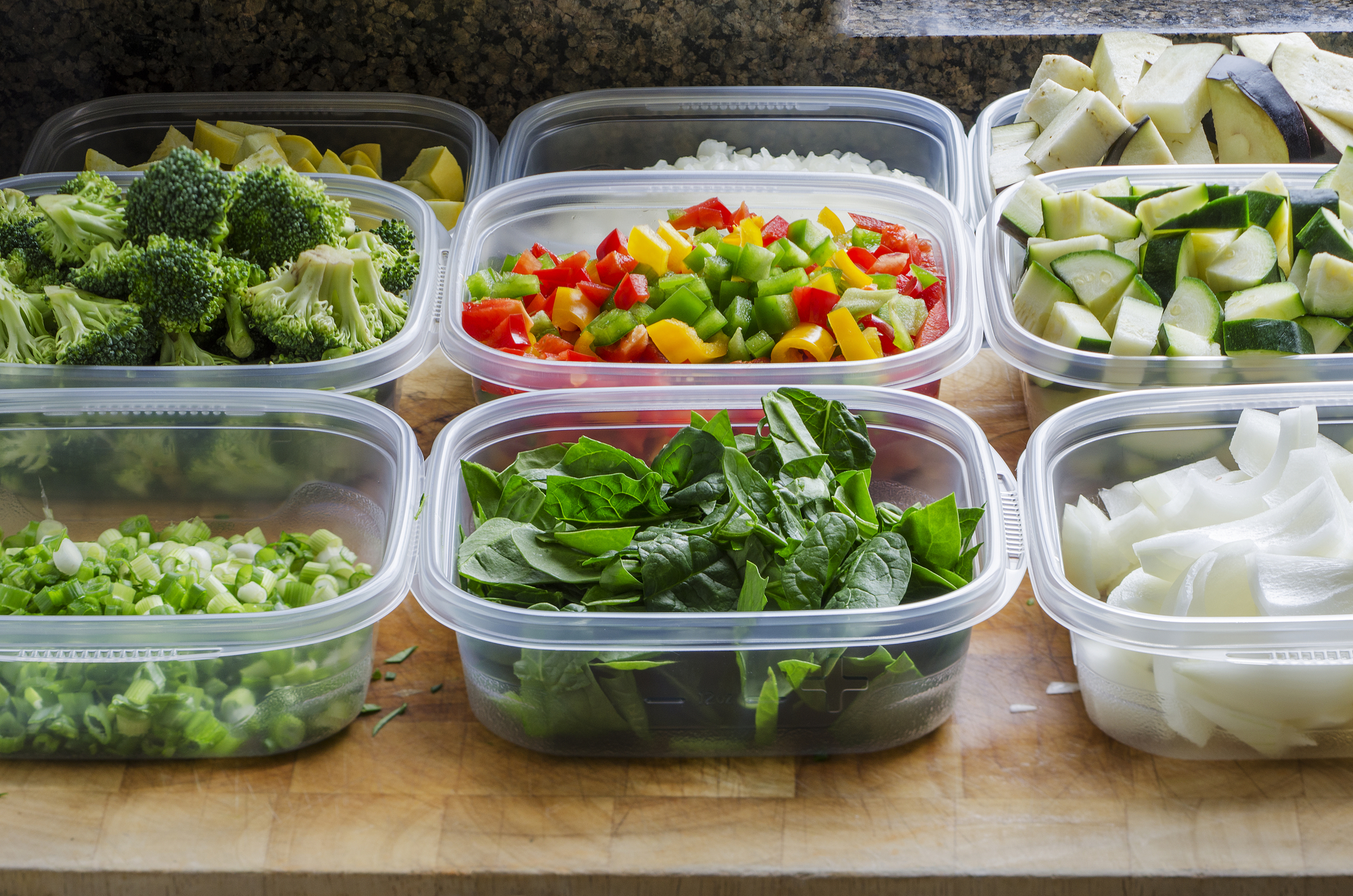 Here's the Secret to Making Your Groceries Last Longer 6 plastic containers with food