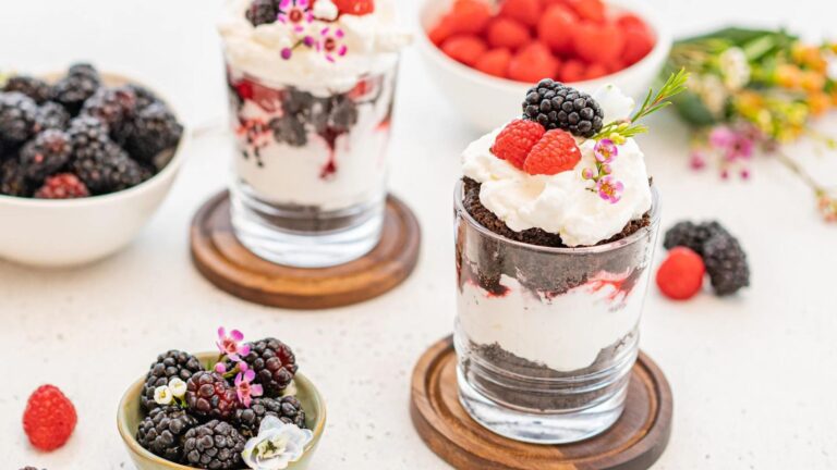 21 Sweet and Simple Dessert Cups You Can Make Without an Oven