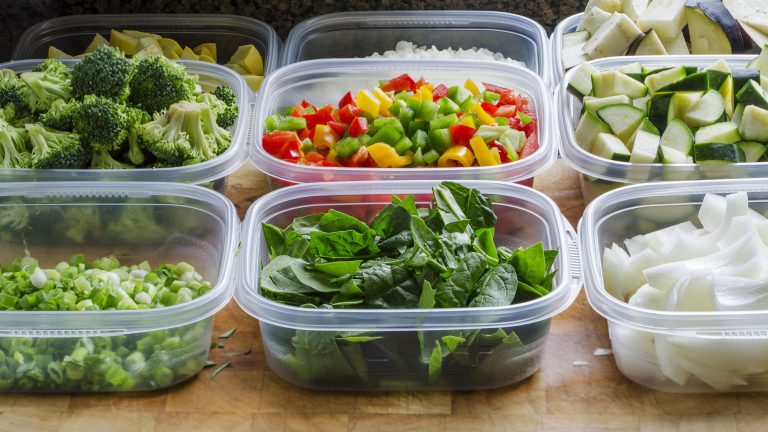 14 Items You Should Never Store in Plastic Containers