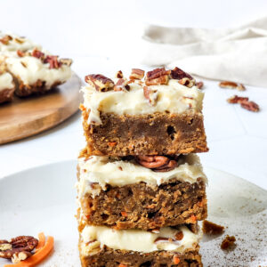 Easy Carrot Cake Blondies 15 20230712 121942 1