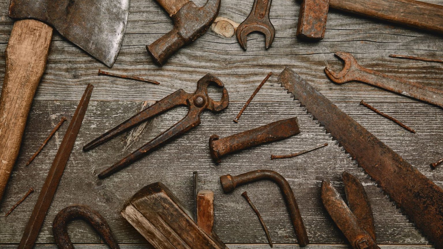 WD40 Isn't Just For Squeaky Doors 12 Clever Ways To Use It