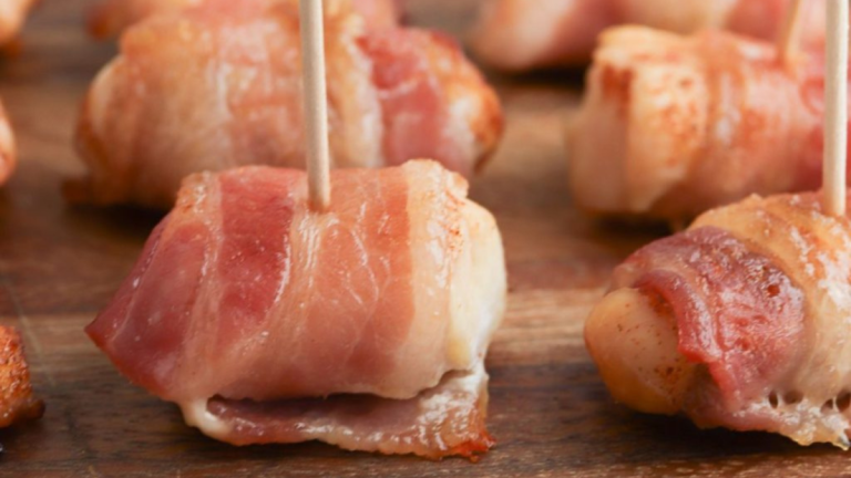 29 Bite-Sized Treats Perfect for New Year’s Eve