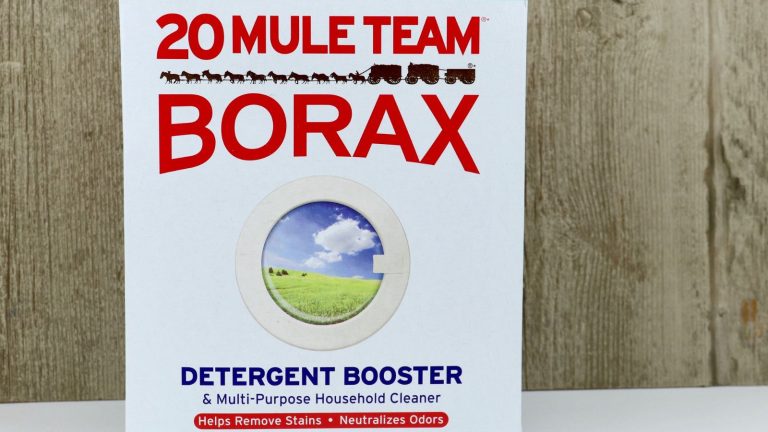This Old-School Cleaner Has 11 Brilliant Uses Around the House