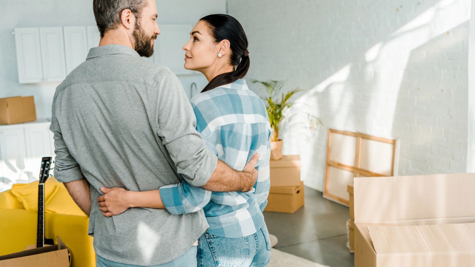 6 Silent Clues That Your House is Falling Apart – Homestead How-To