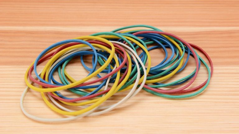 are rubber bands made from chicken