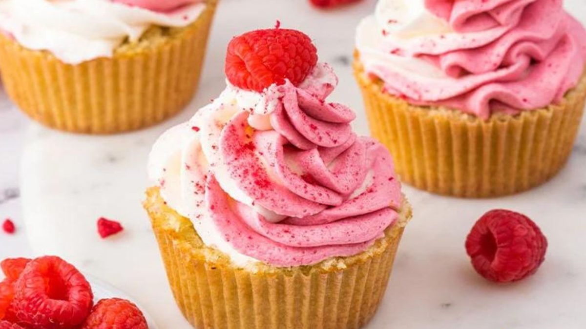 A Sweet Lineup of the Best Cupcake Recipes You’ll Ever Bake 2 Raspberry Cupcakes