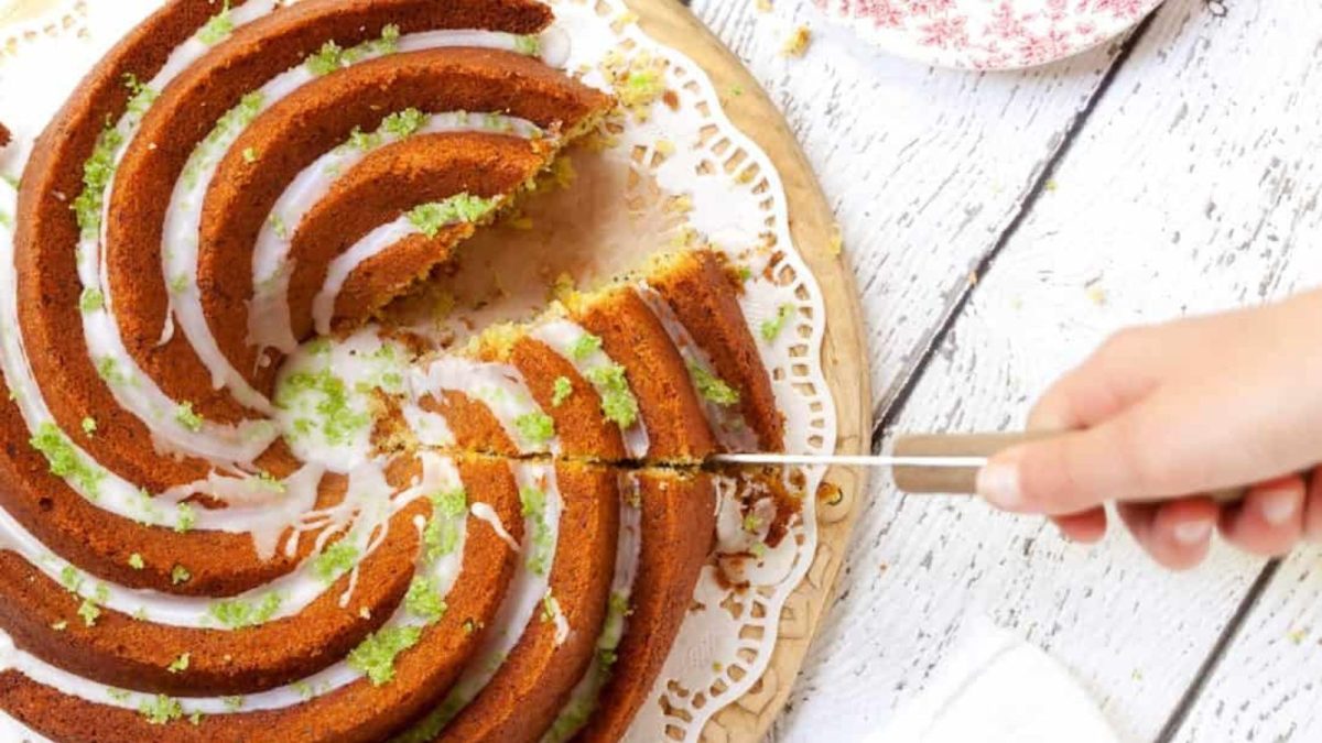 Courgette and Lime Cake