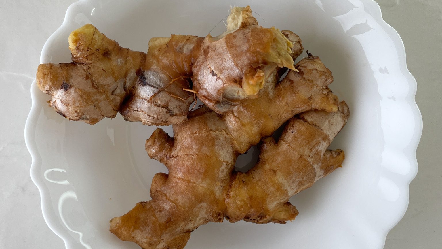 20 Foods That Help Ease and Relieve Pain Naturally 13 ginger powder