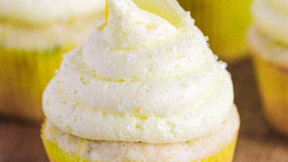 Lemon Zucchini Cupcakes