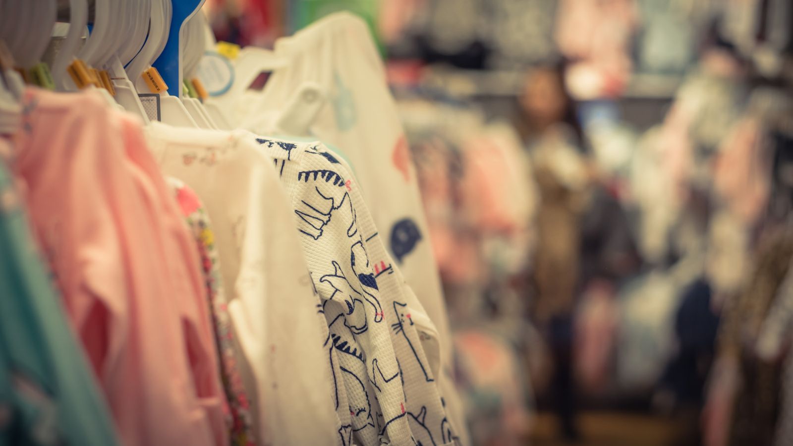 14 Prepper Items to Buy at the Thrift Store 16 thrift store clothes