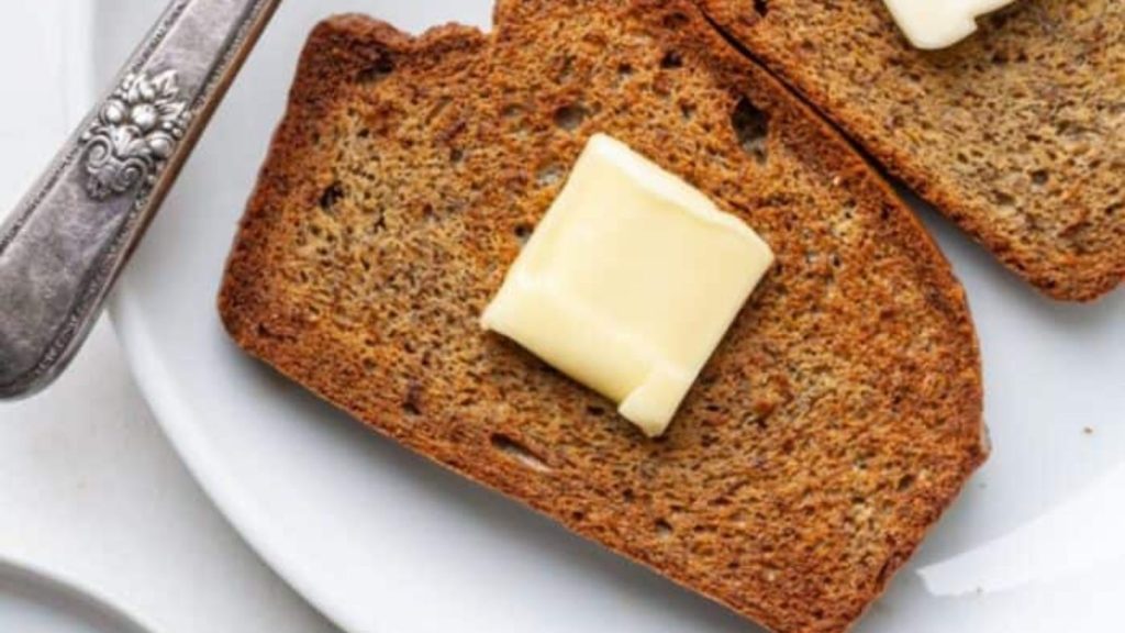 33 Air Fryer Breakfast Ideas That Make Mornings Easier 9 Air Fryer Toast