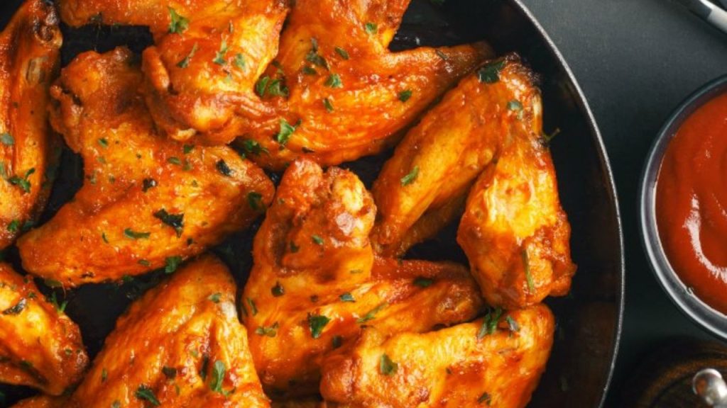 Grilled Honey Sriracha Hot Wings