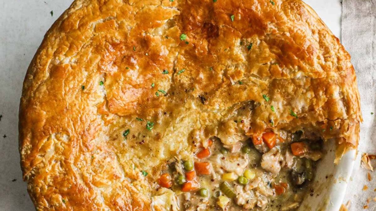 25 Puff Pastry Recipes That Are Flaky, Buttery, and Absolutely Delicious 18 Puff Pastry Chicken Pot Pie