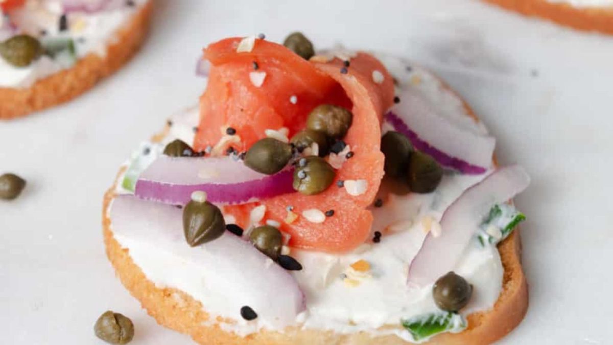 26 Salmon Recipes You Won’t Get Enough Of 10 Smoked Salmon Canapés