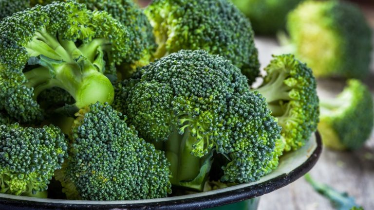 Grow Pest-Free Broccoli by Planting These 12 Companion Plants Nearby