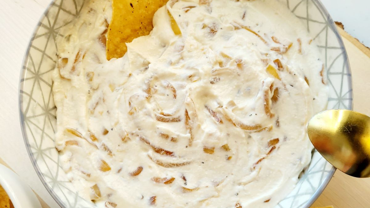 16 Easy Dip Recipes That'll Have Everyone Coming Back for More 1 image edited 1