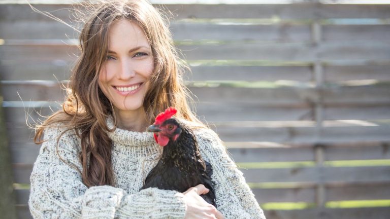 Is It Safe to Keep Chickens While Pregnant? What You Need to Know