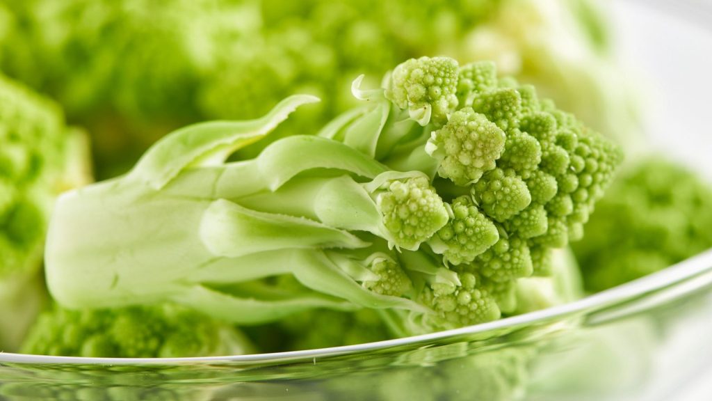 21 Rare Vegetables to Sow for a Garden of Surprises 8 Individual romanesco florets in a glass bowl