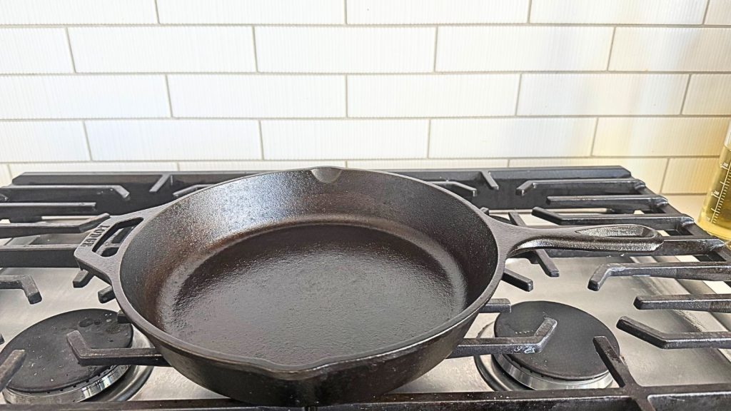 Rusted Cast Iron Skillet? Here’s The Secret To Restoring It 10 seasoned cast iron skillet