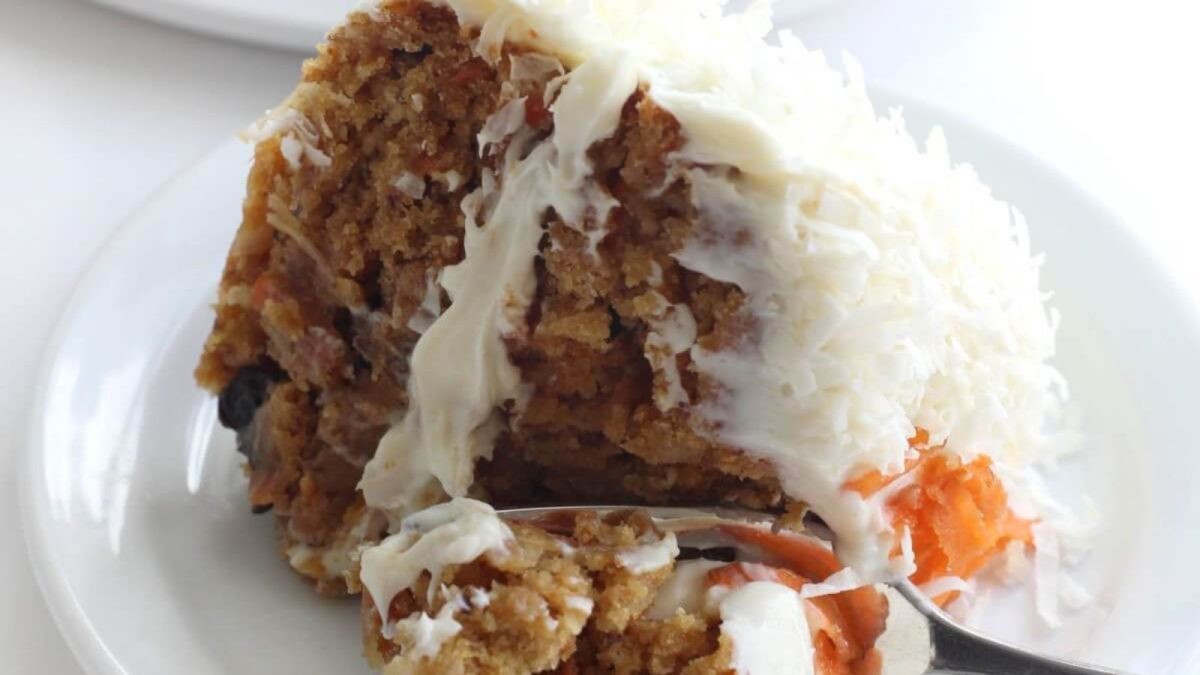 21 Homemade Pies So Good Everyone Will Practically Beg for Seconds 16 Gluten-Free Vegan Carrot Cake
