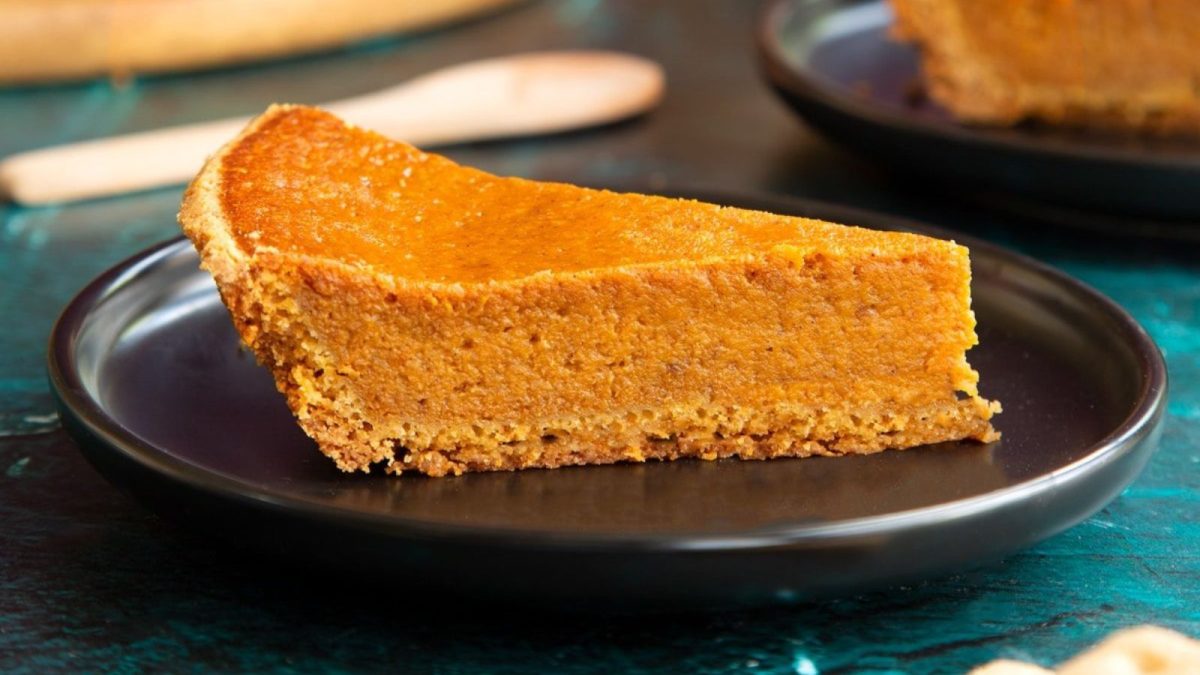 21 Homemade Pies So Good Everyone Will Practically Beg for Seconds 2 Pumpkin Pie Recipe with Graham Cracker Crust