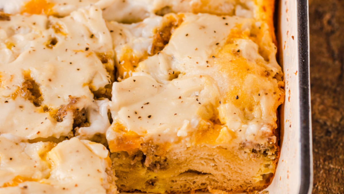 23 Breakfast Casseroles That Make Mornings Easier 3 Biscuits and Gravy Breakfast Casserole