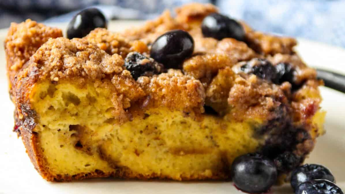 23 Breakfast Casseroles That Make Mornings Easier 22 Brioche French Toast Casserole