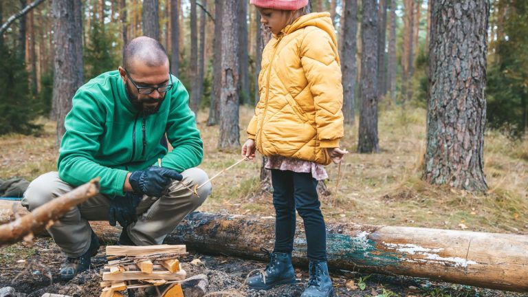 14 Unique Survival Hacks That Break All The Rules
