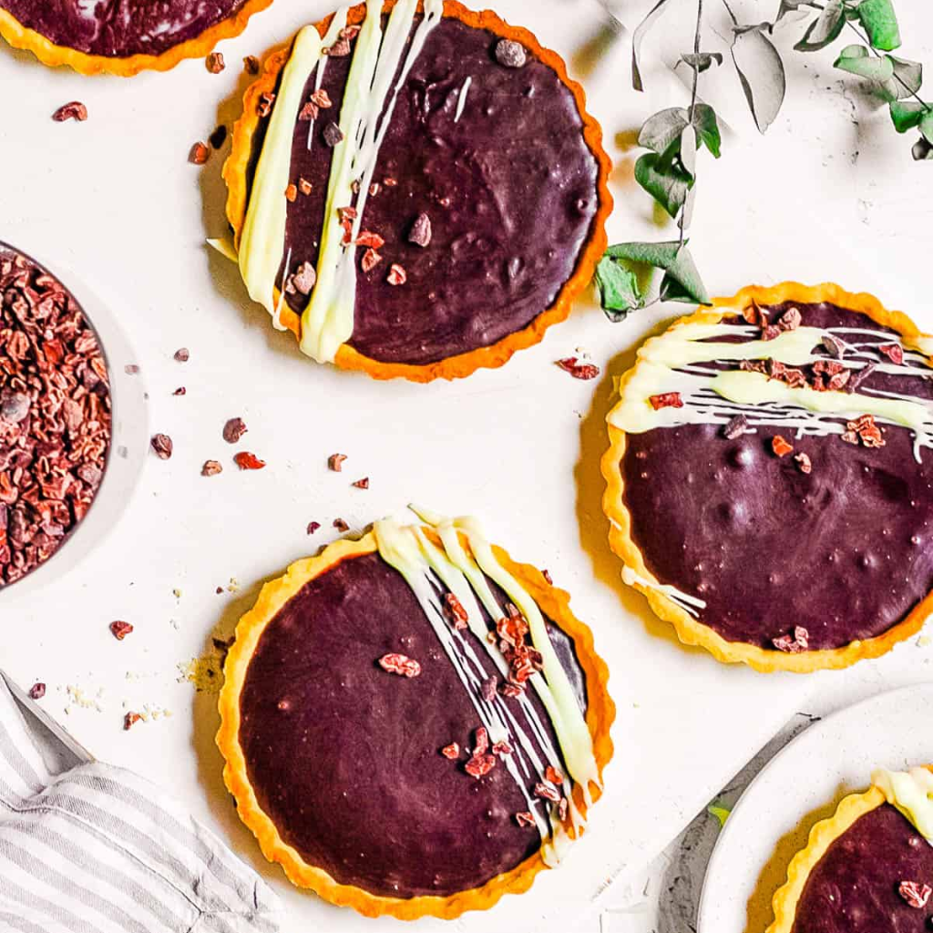 26 Rich Chocolate Recipes You Have to Try 20 Mini Chocolate Tarts