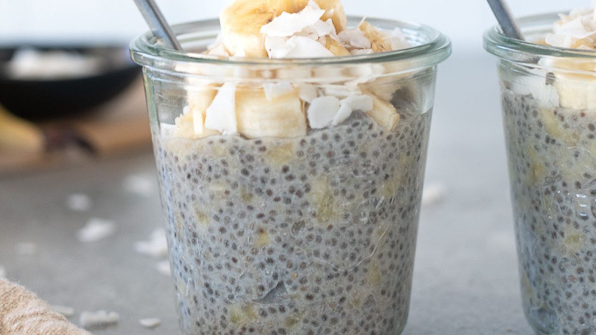 Too Many Ripe Bananas? Here Are 27 Sweet Recipes to Use Them Up 26 Banana Chia Pudding
