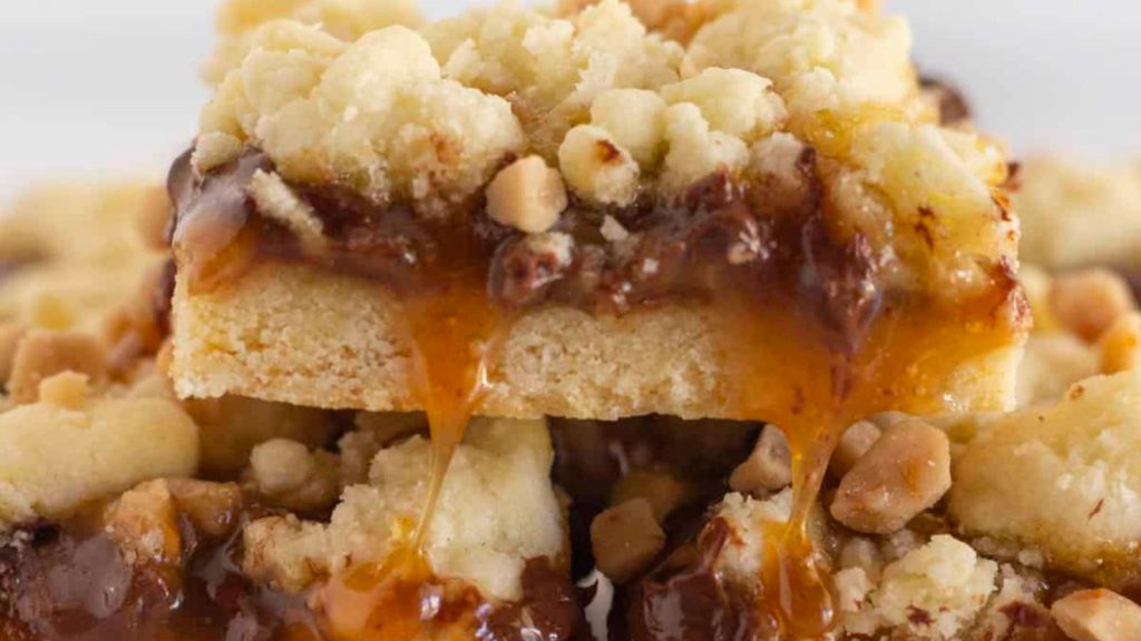 Get A Glass Of Milk For These 18 Scrumptious Cookie Bar Recipes 12 Easy Toffee Cookie Bars with Chocolate Chips