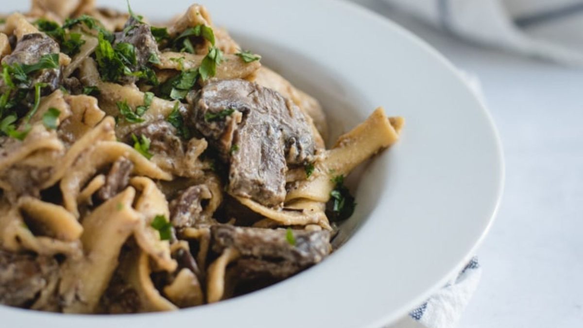 22 Recipes That Let the Instant Pot Do the Heavy Lifting 10 Instant Pot Beef Stroganoff