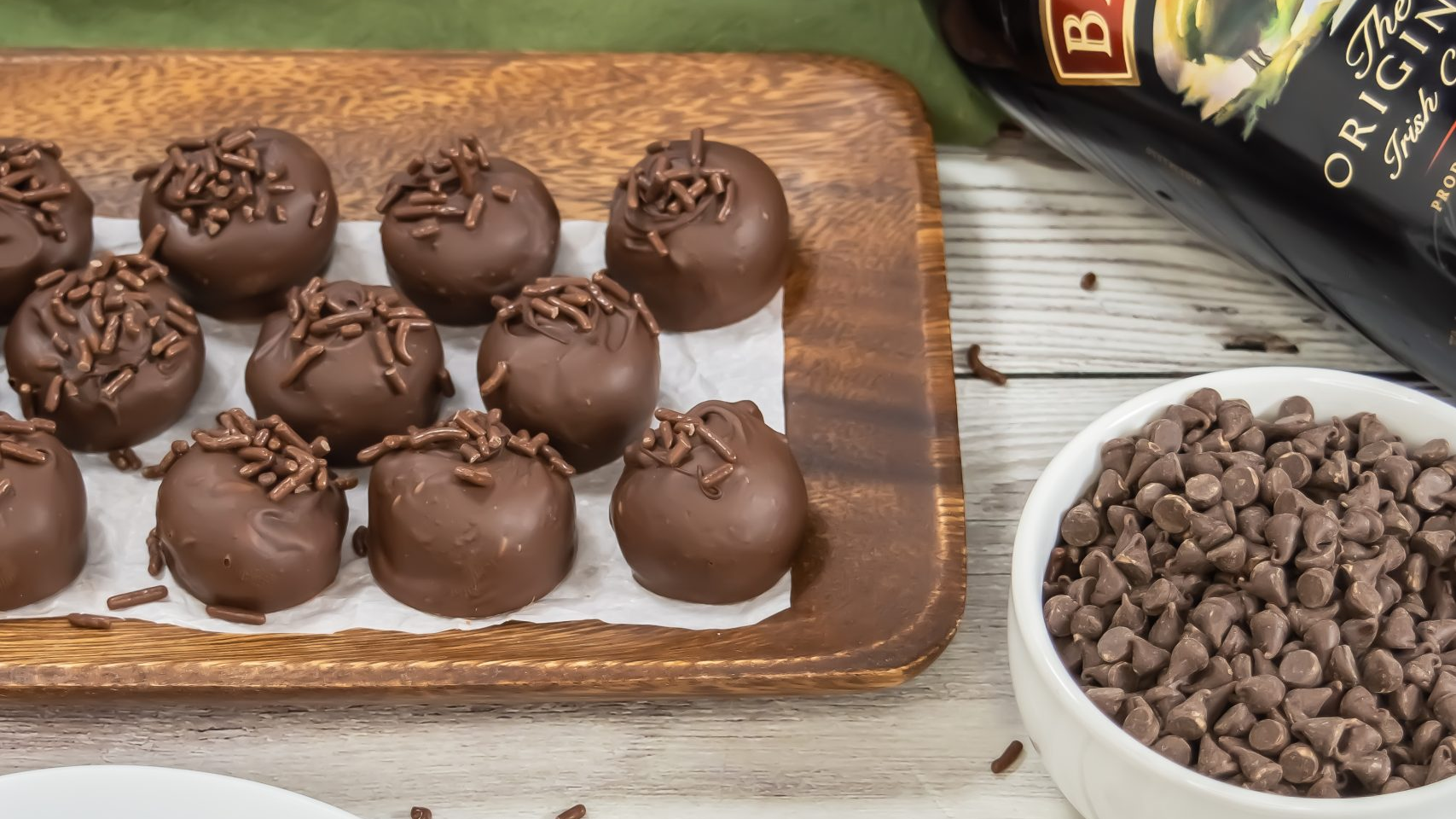 26 Rich Chocolate Recipes You Have to Try 2 image 16 edited