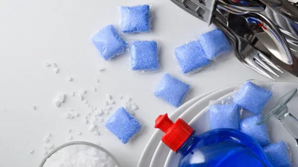 9 Easy Homemade Cleaning Products You Can Make Yourself 1 dishwasher pods