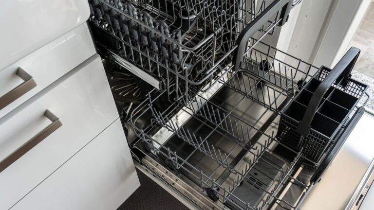 10 Things You Might Be Washing in the Dishwasher That You Shouldn’t