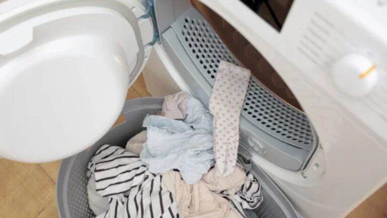 I Rarely Put Dryer Sheets in the Dryer—Here’s How I Use Them Instead