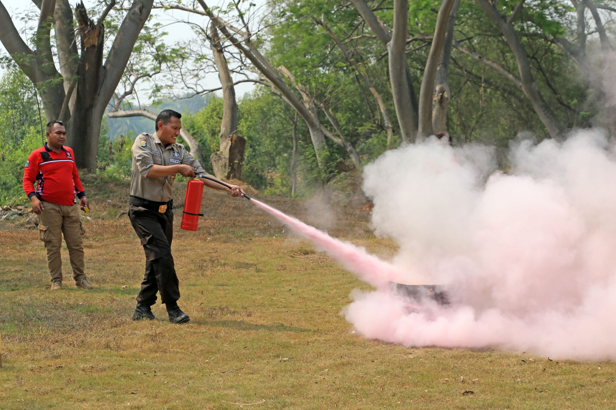 How to Use a Fire Extinguisher