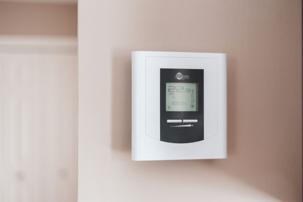 10 Easy Household Changes for a Cleaner, Greener Lifestyle 1 Smart Thermostat