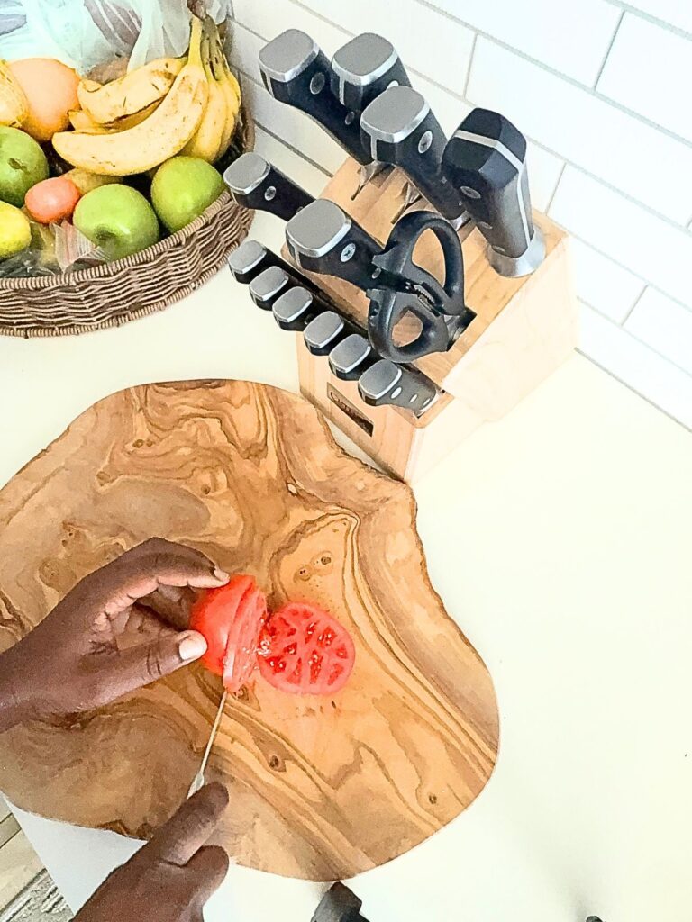 tomato knife